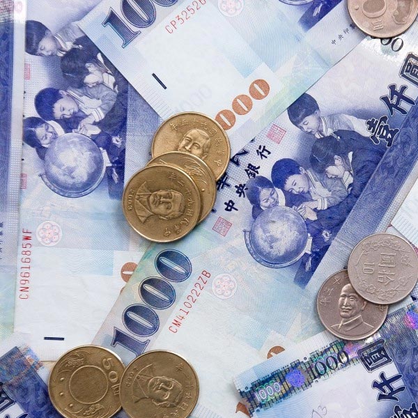 tiền Đài Loan