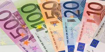 Những Nơi Đổi Tiền Ý Uy Tín – Đổi Tiền Euro Ở Đâu Lợi Nhất