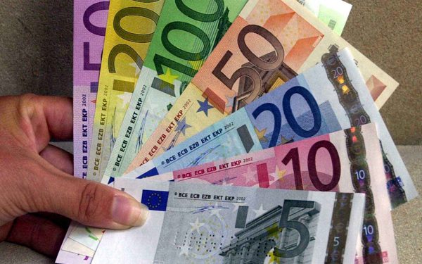 Ý Dùng Tiền Gì ? Hình Ảnh Tờ Tiền – Cách Phân Biệt Thật Giả ?