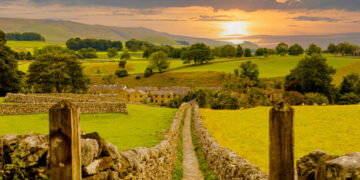 Bắc Ireland dùng tiền gì ? Hình ảnh tờ tiền – Cách phân biệt thật giả ?